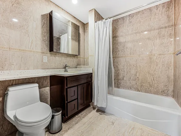 65-38 Austin Street image 8 of 16