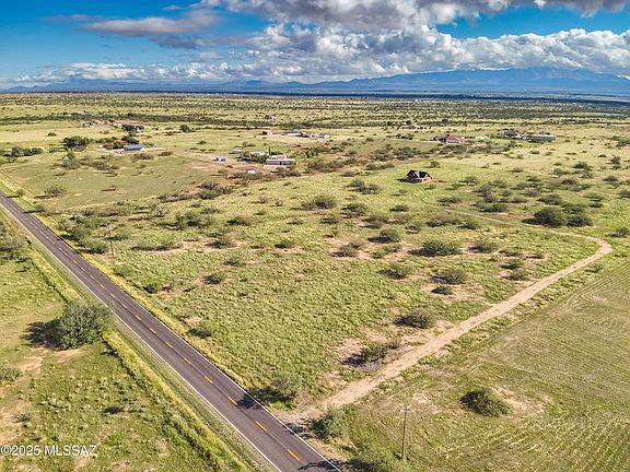 2nd image of S Coronado Memorial Rd