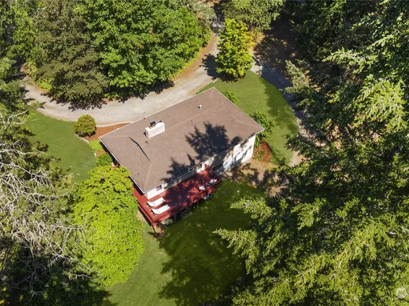 2424 242nd Avenue SE, Sammamish, WA 98075