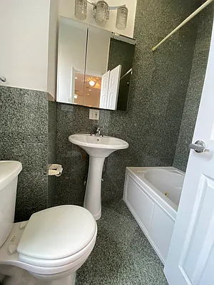 Rented by Best Apartments North Inc | media 9