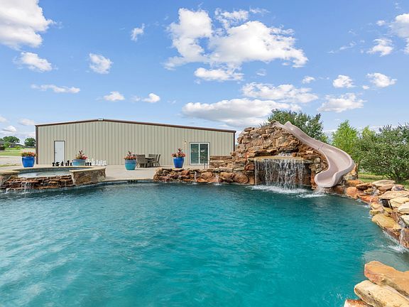 5th image of 12190 Marion Rd