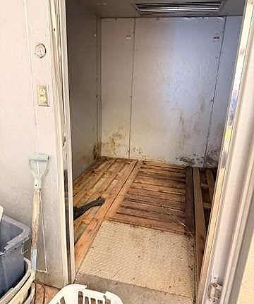 3rd image of 1339 Jones Chapel Rd