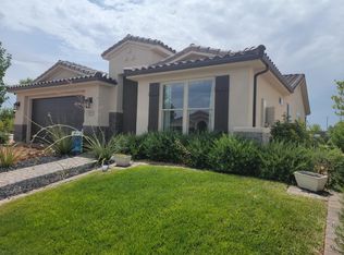 233 W Sunstone Way, Washington, UT 84780