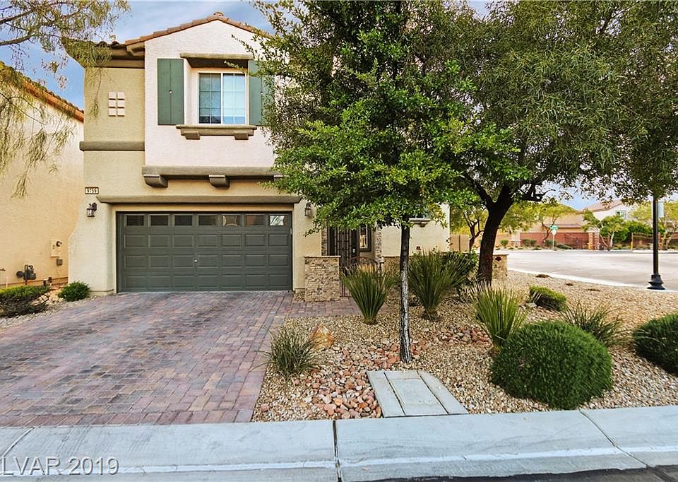 1st image of 9759 Twin Ponds Ct