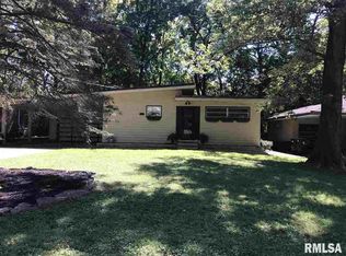 1804 E Shady Oak Dr, Peoria, IL