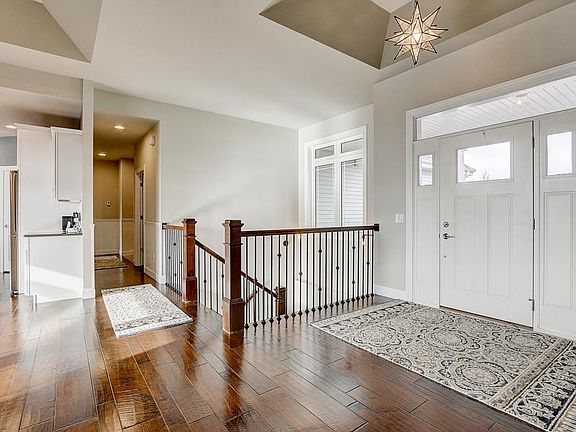 3rd image of 1634 Bellewood Dr