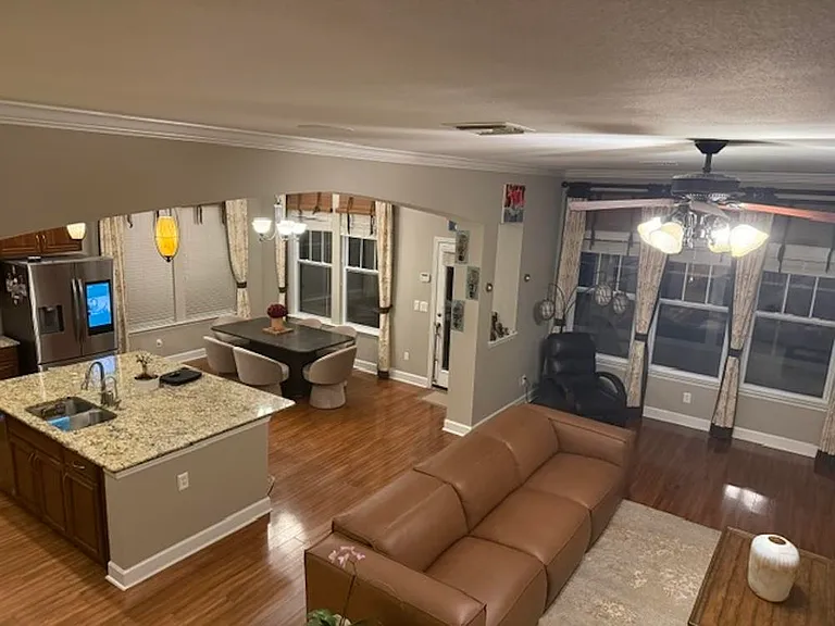 2401 Goldenrod Way — Photo 11