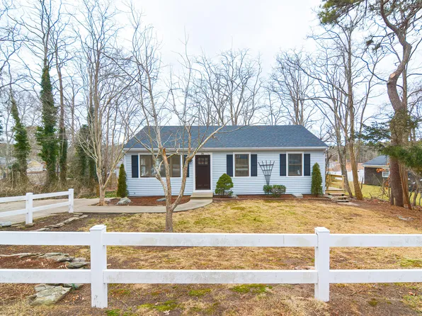 26 Veronica Lane, East Falmouth, MA 02536