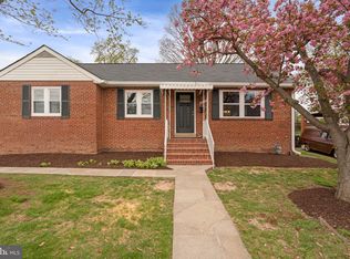 6010 Brunswick St, Springfield, VA 22150