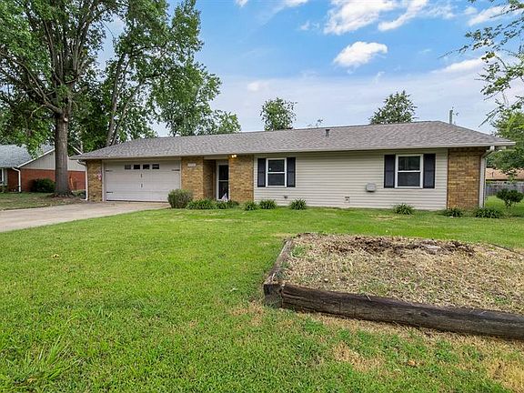 2nd image of 2101 W Tulsa St