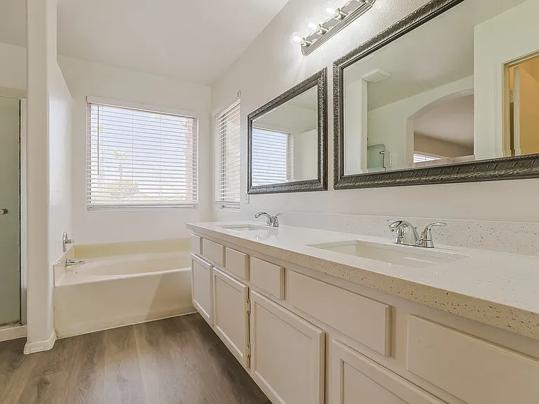 177 W Shamrock St — Photo 10