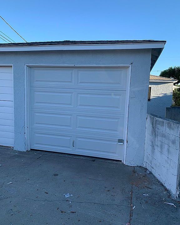 Garage door