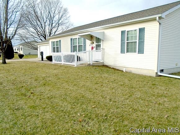 2nd image of 2091 McMasters Ave