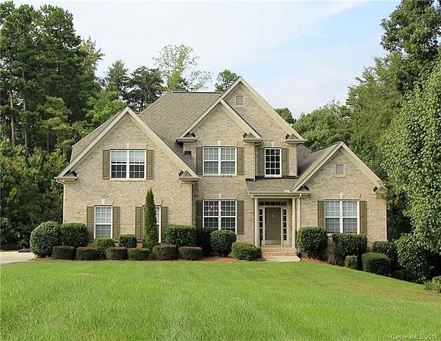 1st image of 113 Isle Run Dr