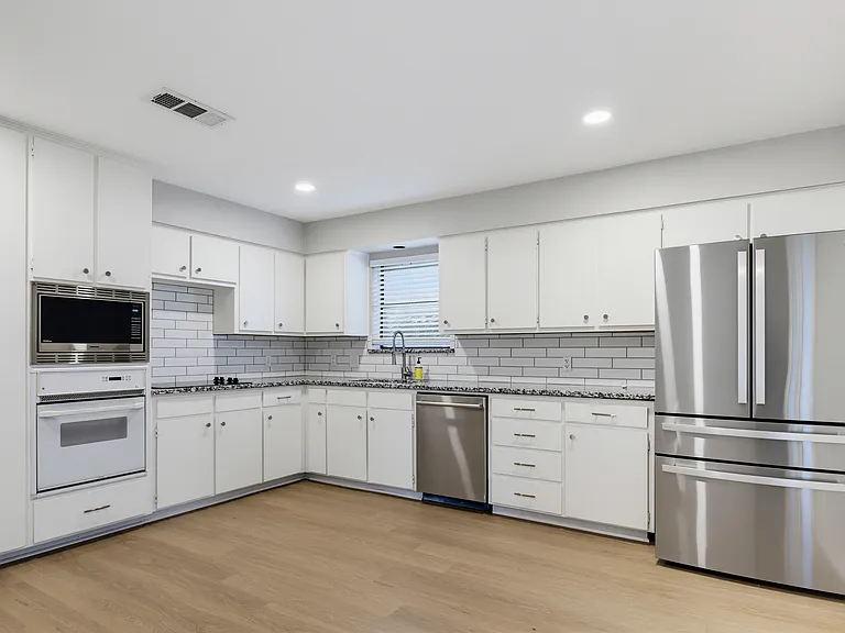 54 Legend Rd — Photo 8