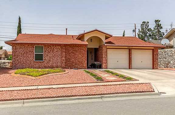 3rd image of 667 Bluff Canyon Cir