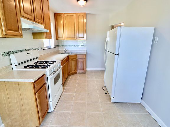 5th image of 7244 Caldwell Ave #2R