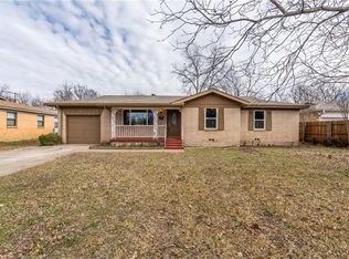 904 Dora St, Bedford, TX 76022