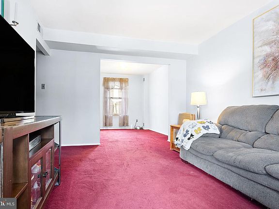 3rd image of 5707 Keenan Ct