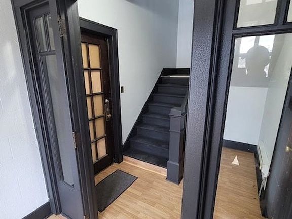 3rd image of 2555 Central Ave