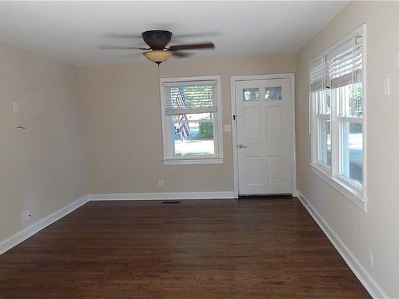 4th image of 2517 Timber Ln