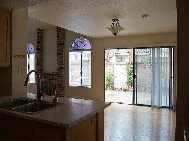 16716 Picadilly Ln — Photo 22