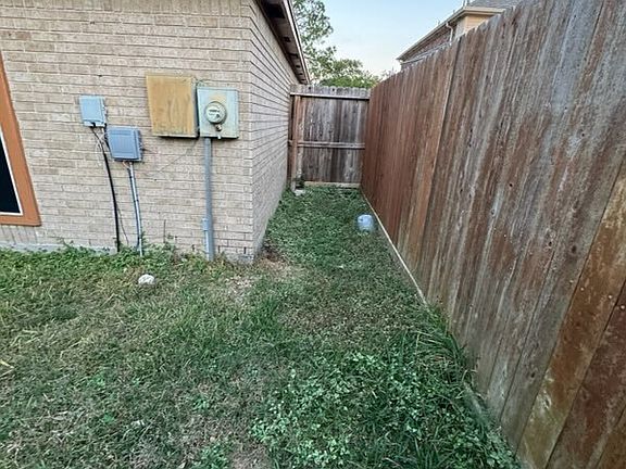 4th image of 19107 Keyturn Ln