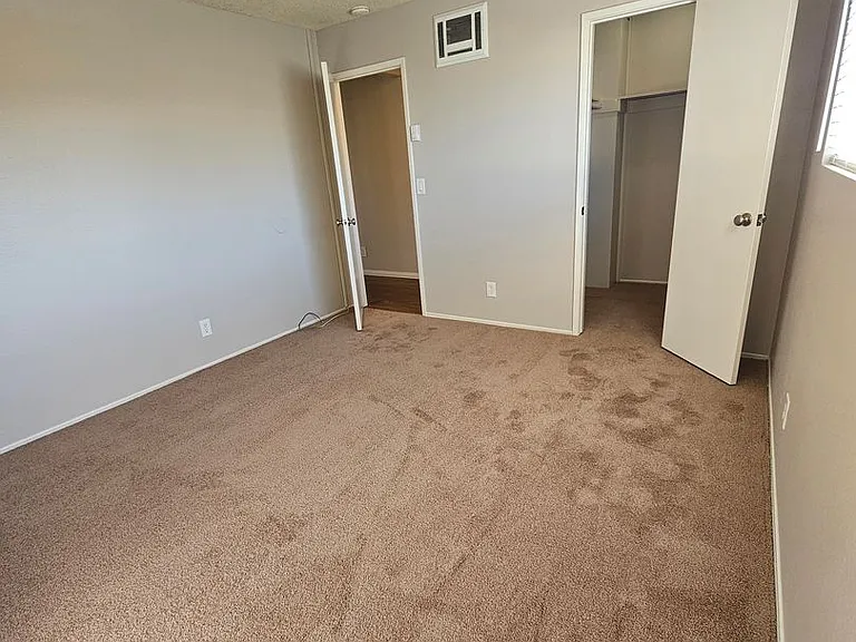 Del Mar Apartment Homes — Photo 38