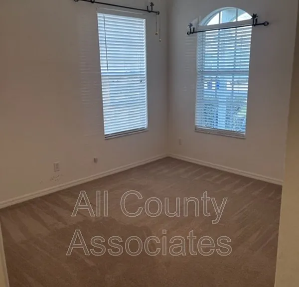 12147 Putter Green Ct — Photo 13