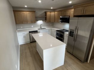 18-18 SE Court St, Morgantown, WV 26505