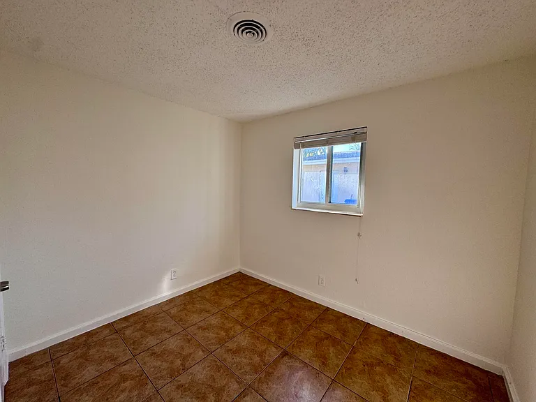 3101 NE 7th Ave #B — Photo 25