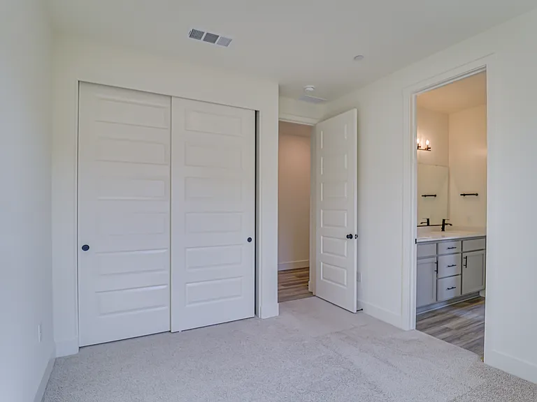 8208 Dreamside Ave — Photo 6