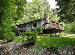 18 Williams Rd, Fletcher, NC 28732