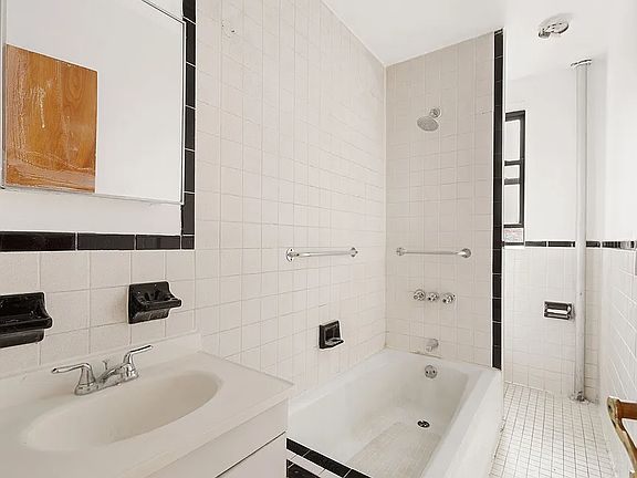 4th image of 1878 Adam C Powell Blvd #64