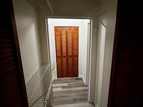 3rd image of 85 Debarry Ave