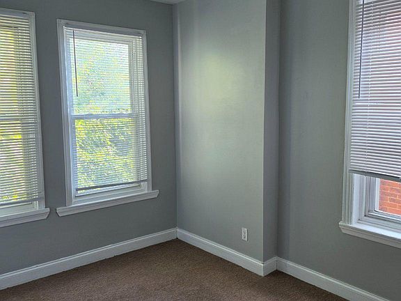 5th image of 6028 Kershaw St