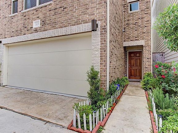 2nd image of 3615 Main Plaza Dr