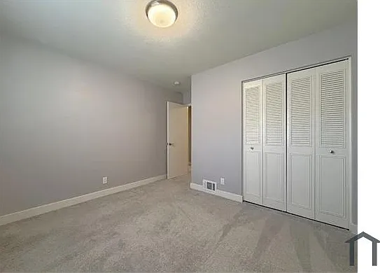 1 bed, 840 sqft, $1,300 — Photo 1