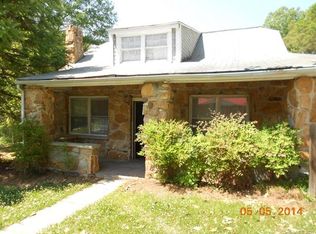 1046 W Mauney Ave, Gastonia, NC 28052
