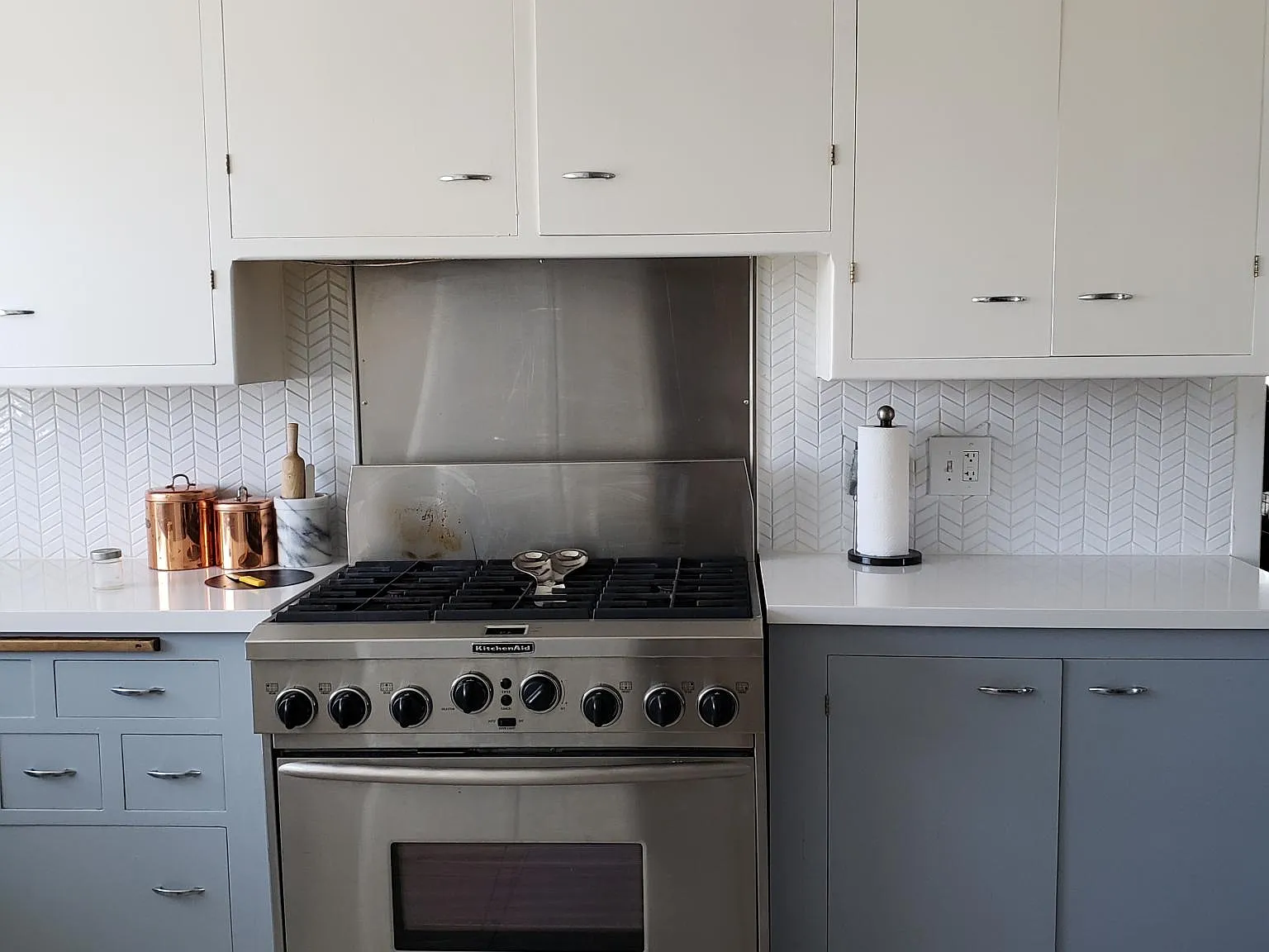 4 bed, 2.5 bath, 2750 sqft, $4,150 — Photo 4