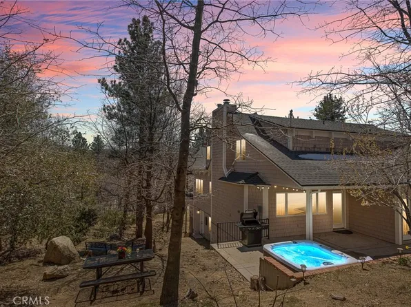 1213 Montreal Dr, Lake Arrowhead, CA 92352