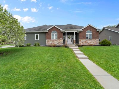 698 Prairie Grass Rd, Oregon, WI, 53575