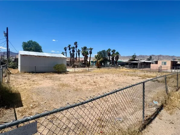 2082 Balboa Dr, Bullhead City, AZ 86442