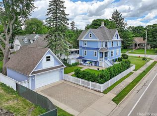 234 N Bothwell St, Palatine, IL 60067