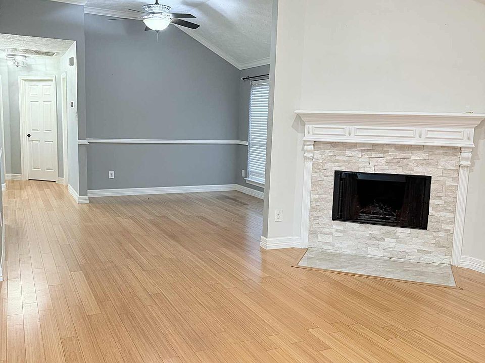 1st image of 21011 Welwick Ct