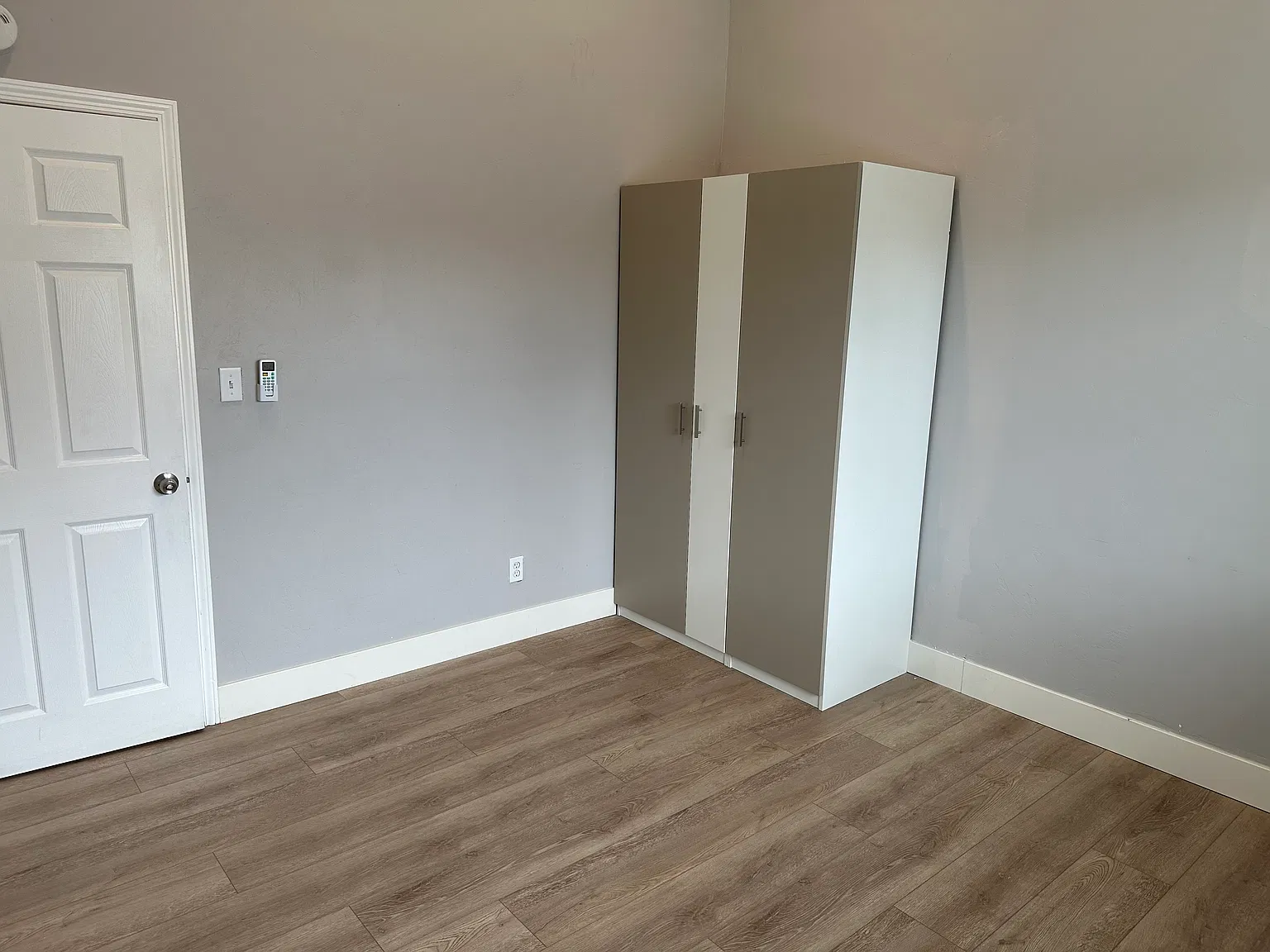 3 bed, 1200 sqft, $3,600 — Photo 3