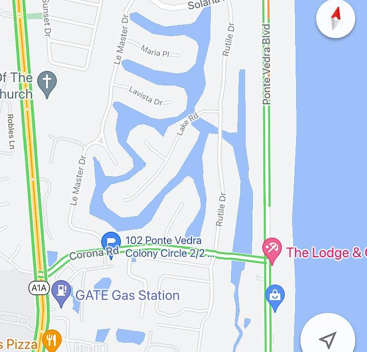 Short walk down Corona Road to the beach in exclusive Ponte Vedra.
