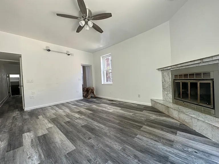 1433 S 6th St #1 — Photo 6