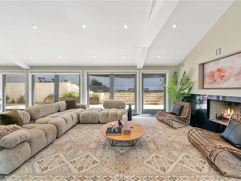 9653 Oak Pass Rd — Photo 13