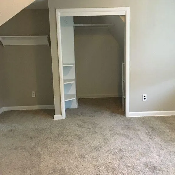 6911 Nashville Ave — Photo 15